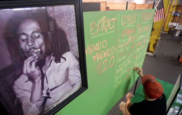 bob marley dispensador