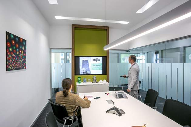 regus