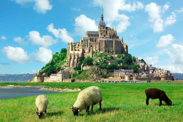 Mont Saint Michel.-