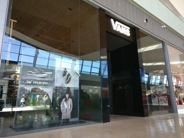 vans