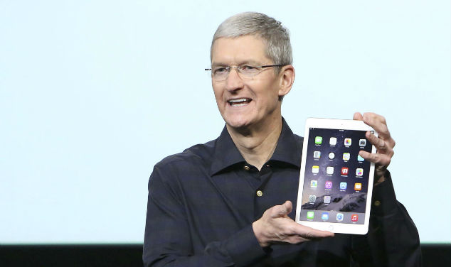 tim-cook-ipad-air-2.jpg