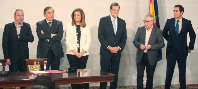 firma_parados.jpg