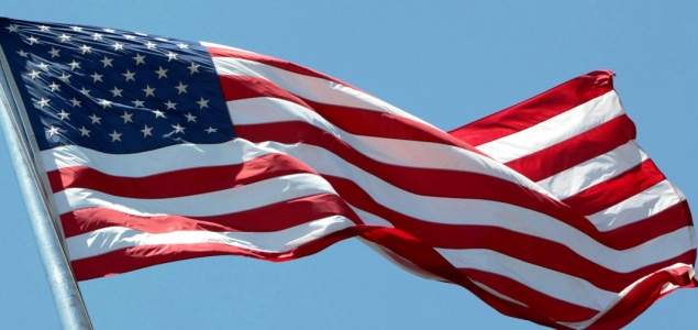 banderaeeuu635.jpg