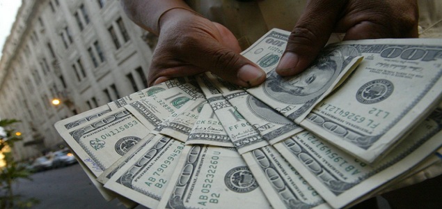 dolare.billetes.635.jpg