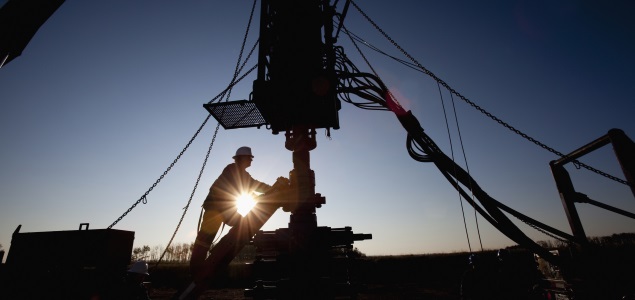 petroleo-atardecer-gety.jpg