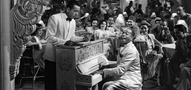 casablanca_piano_635.jpg