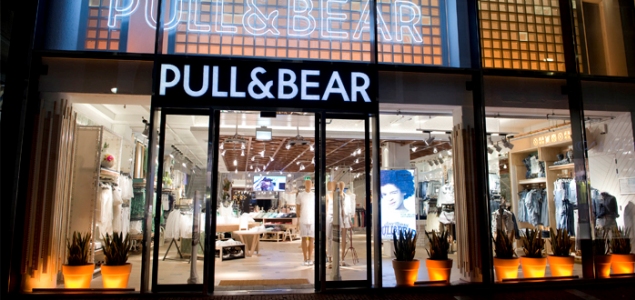 pull_bear_amsterdam.jpg