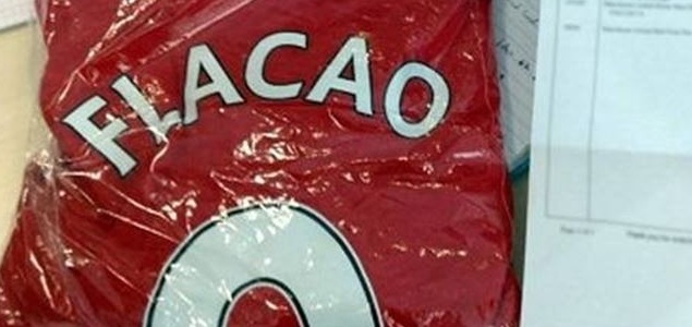 camiseta-errata-falcao.jpg