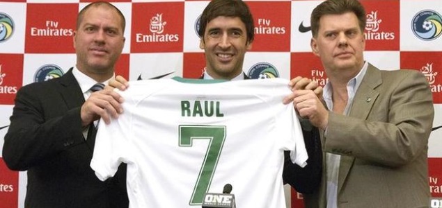raul-presentacion-cosmos-efe.jpg