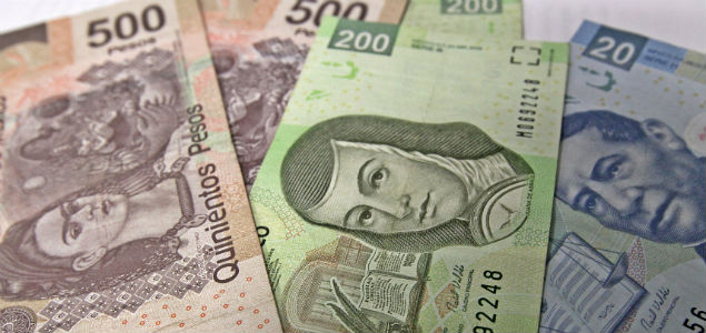 pesos-mexicanos635.jpg