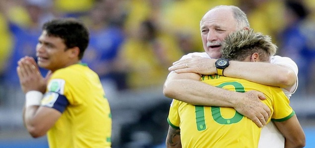 Scolari-Neymar-EFE.jpg