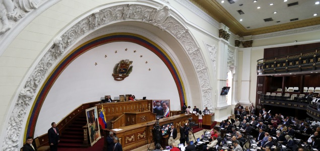 asamblea-nacional-interior-reuters-635.jpg