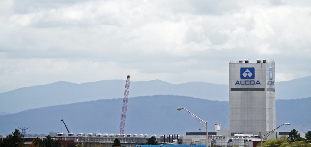 Alcoa-635-Reuters.jpg