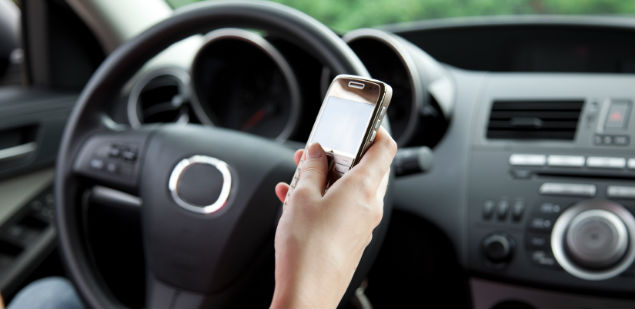 movil-coche.jpg