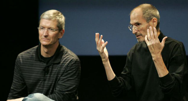 steve-jobs-tim-cook.jpg