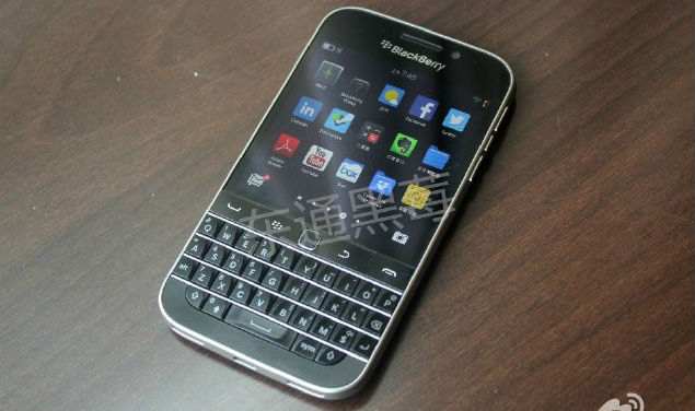 blackberry-classic.jpg