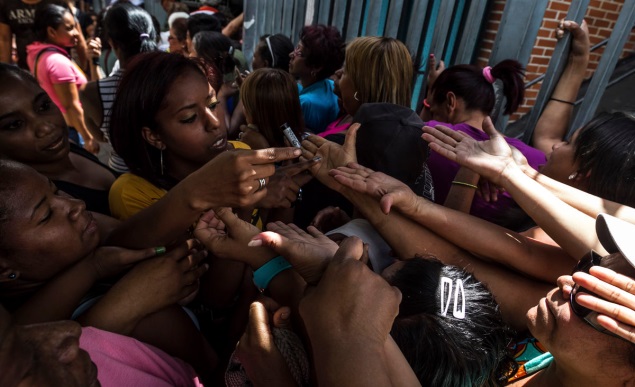 venezolanos-puertas.jpg