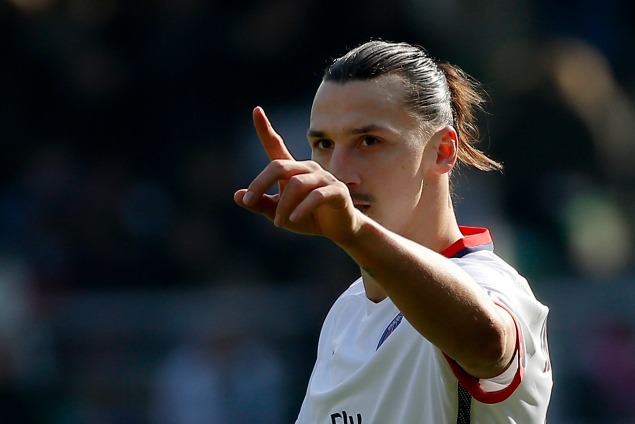 ZLATAN_EFE.jpg