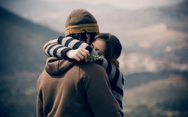 abrazo.jpg