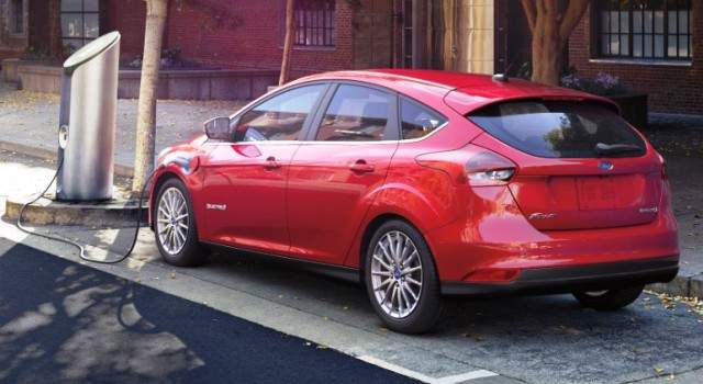 ford_focus_electric_2016.jpg