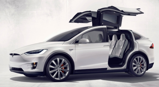 tesla_modelx.jpeg