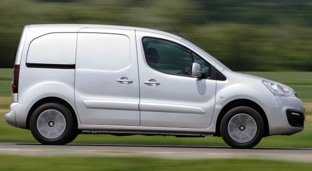 peugeot_partner_2015_01.jpg