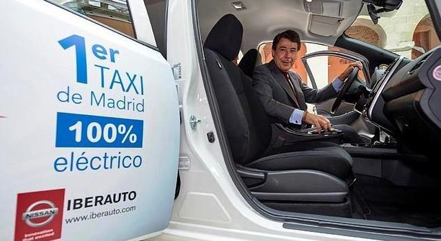 taxi_electrico_gonzalez_efe.jpg