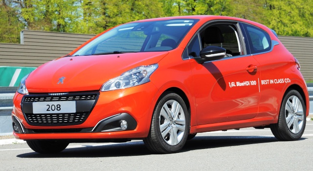 peugeot_208_bluehdi_record_consumo.jpg