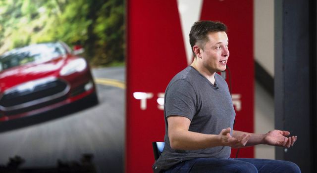 musk_tesla_bloomberg.jpg