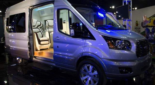 ford_transit_skyliner_concept.jpg