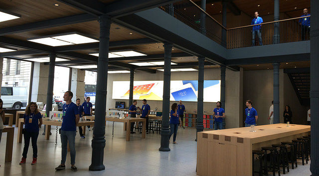 apple-store-sol-3.jpg