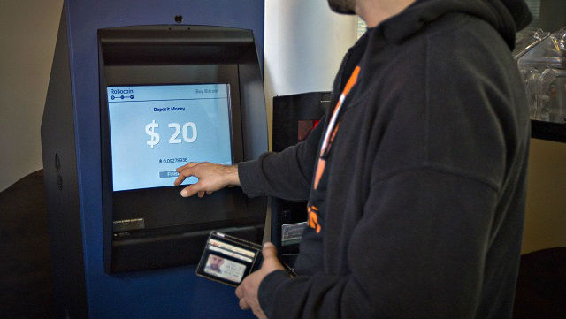 bitcoins-cajero2.jpg