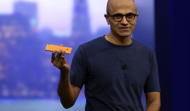 satya-nadella-nokia-930.jpg