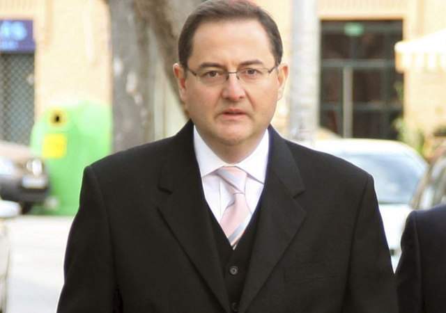 trinitario-casanova-eco-edu-botella.jpg