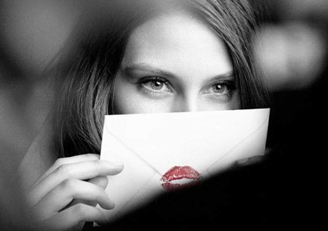 besos digitales portada.jpg
