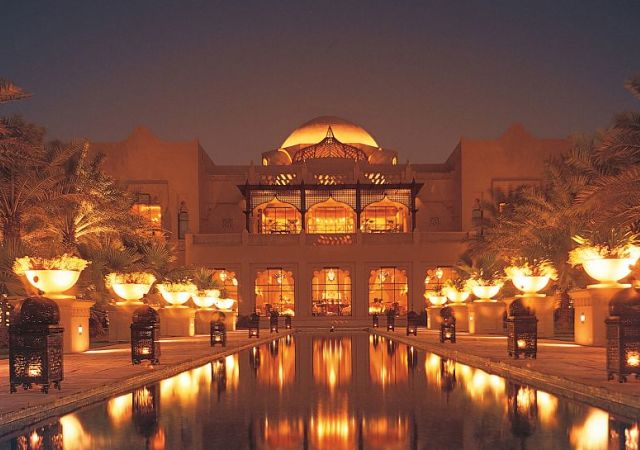 hotel arabia portada.jpg