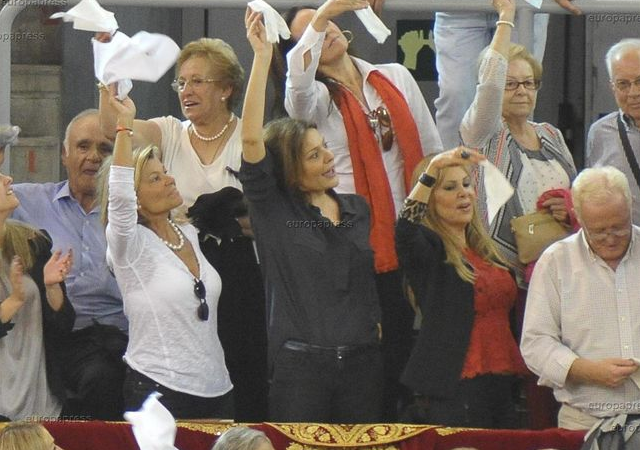 obregon-toros.png