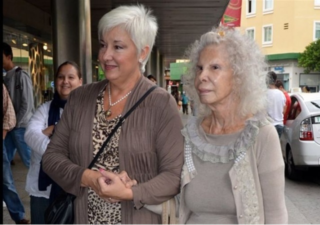 duquesa-alba-amiga.jpg