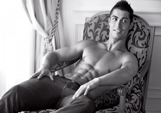 cristianoronaldo-sexy.jpg