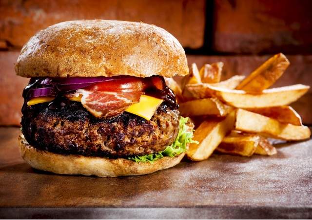 hamburguesa-gourmet-dreamstime-1.jpg