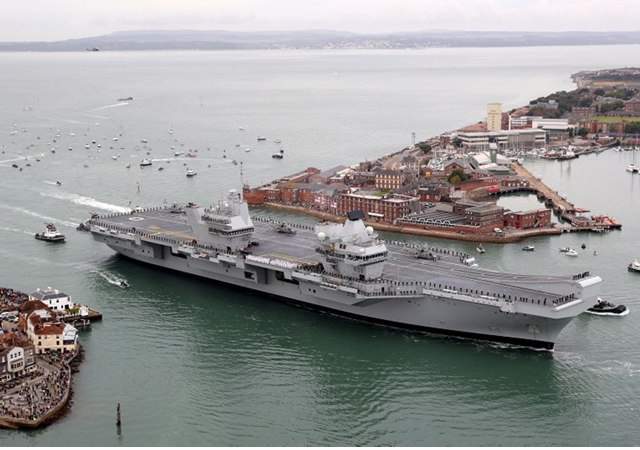 royalnavy-mod-queenelizabeth-1.jpg