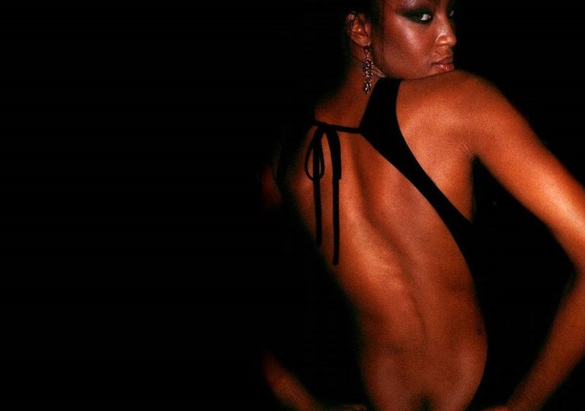 naomicampbellsexy.jpg