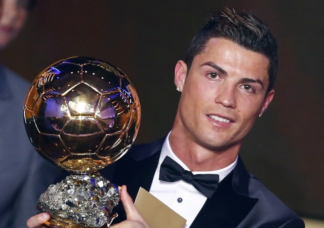 cristiano-balon.jpg