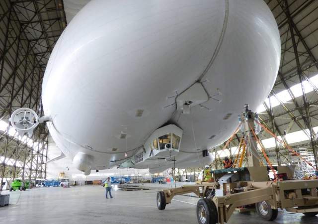 airlander-10-b.jpg