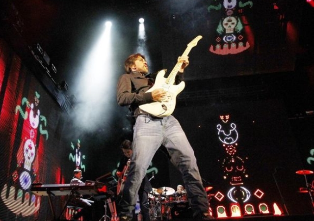 juanes-tour.jpg