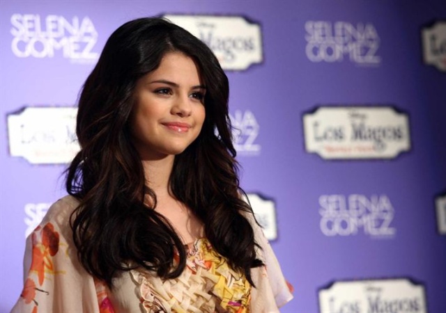 selenagomez.jpg