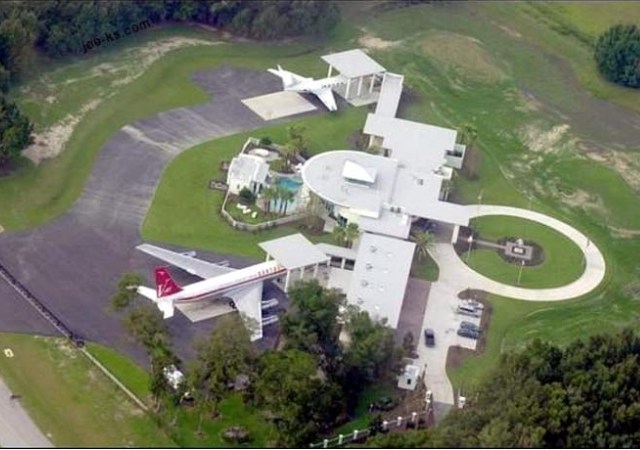 casa-travolta.jpg