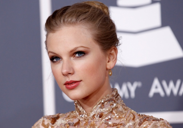 taylorswift2.jpg