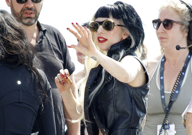 gaga-cannes.jpg