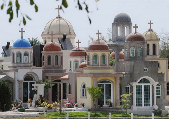 mausoleos-narco0.jpg